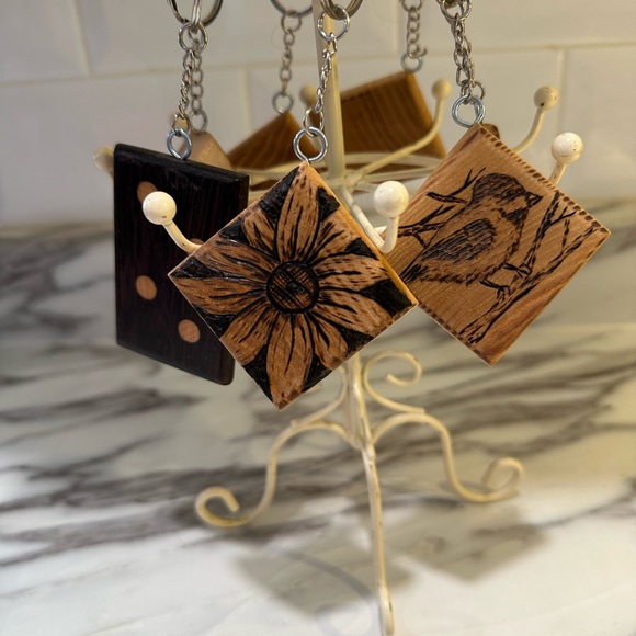 Beautiful hand-carved wooden keychains. One of a kind. - Picture 3 of 10